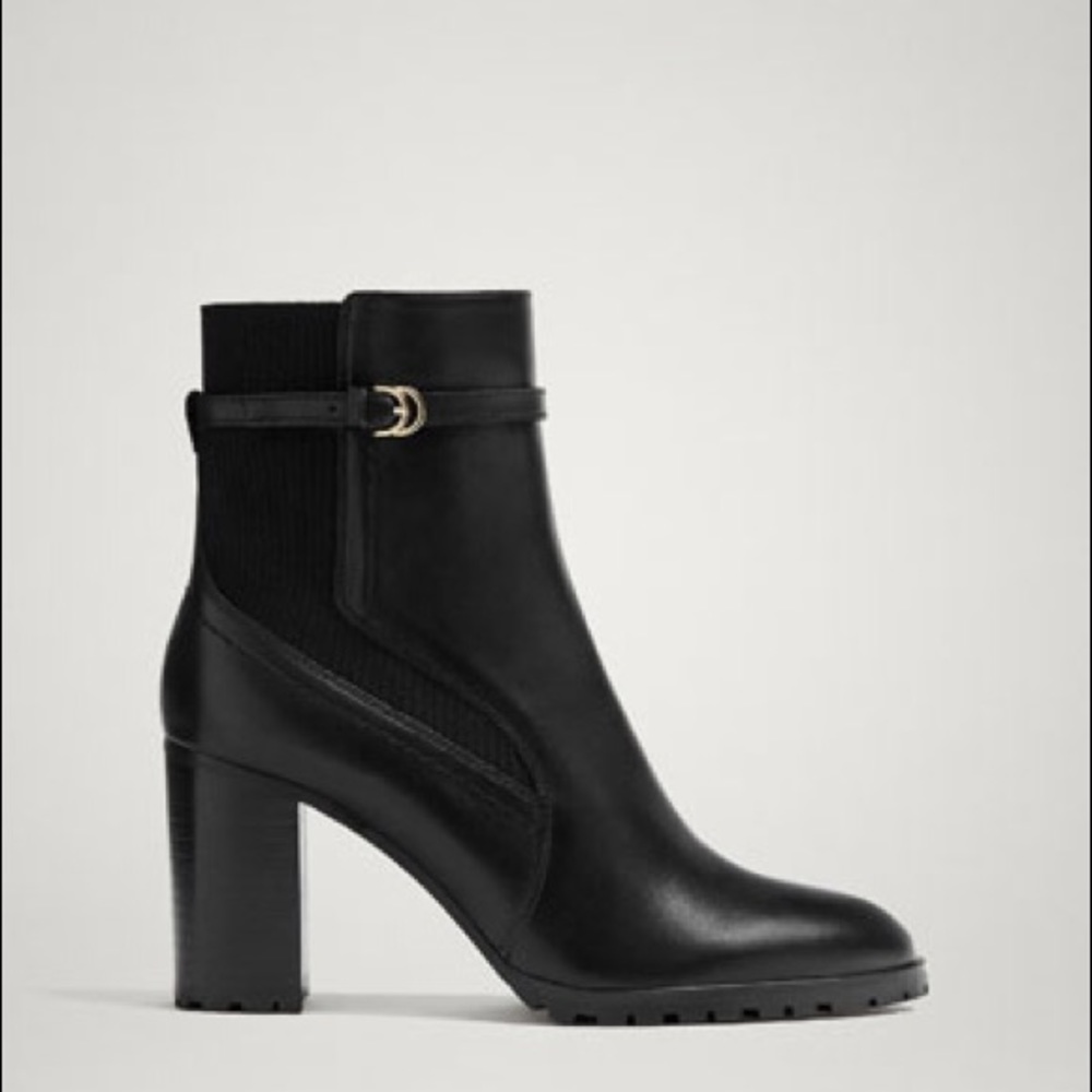 MASSIMO DUTTI BLACK LEATHER ANKLE BOOTS Size 8